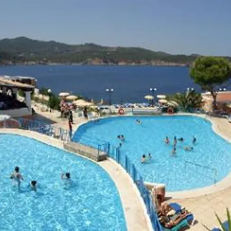 D-h Club Vista Bahia Hotel 3*